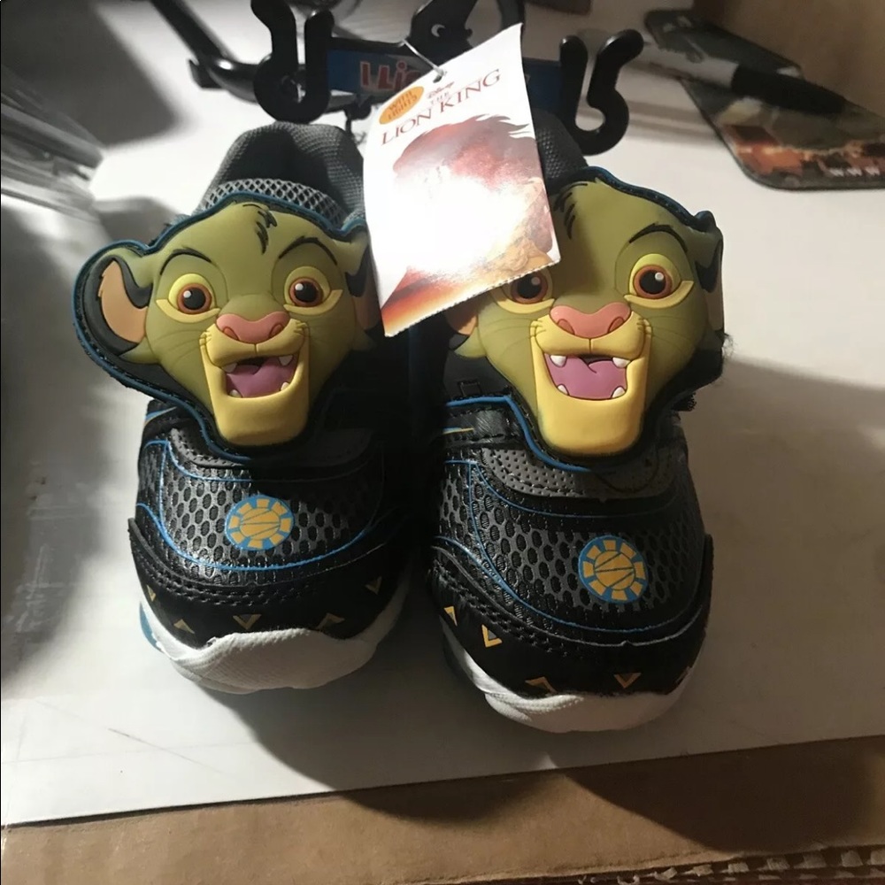 Disney’s The Lion King Simba Toddler Boys Light